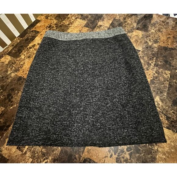 Liz Claiborne Wool Blend Skirt - Picture 2 of 8